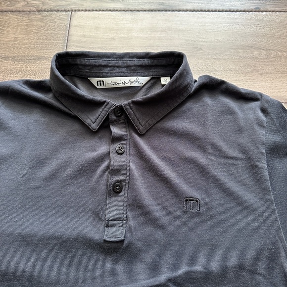 Travis Mathew’s Golf Shirt Men’s Medium - Picture 4 of 4